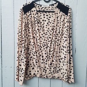 SAM & LAVI Blouse Top Beige Black Long Sleeve